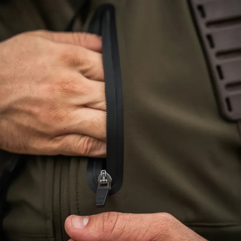 Seeland Chaser Aero Waistcoat in Pine Green-4