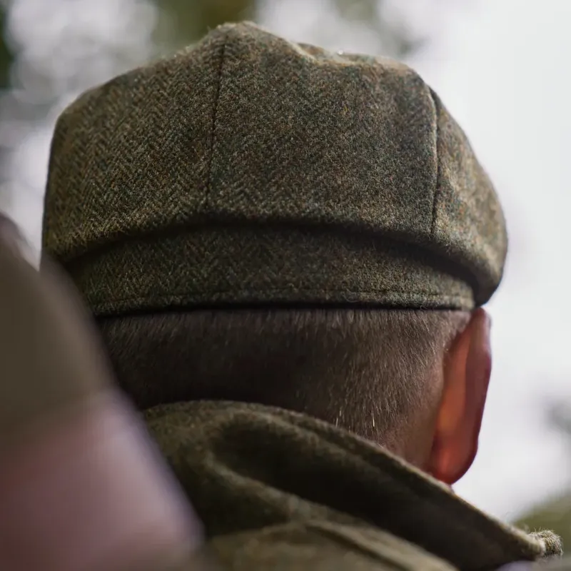 Härkila Kenmore CL. Tweed Bakerboy Cap in Forest Green Herringbone-2