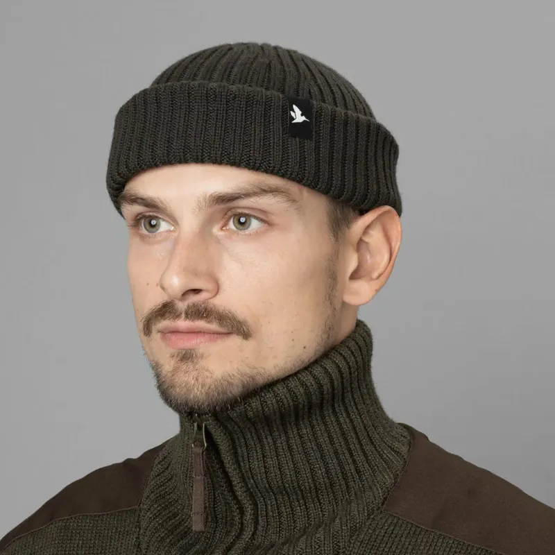 Seeland Norite Beanie in Grizzly Brown-2