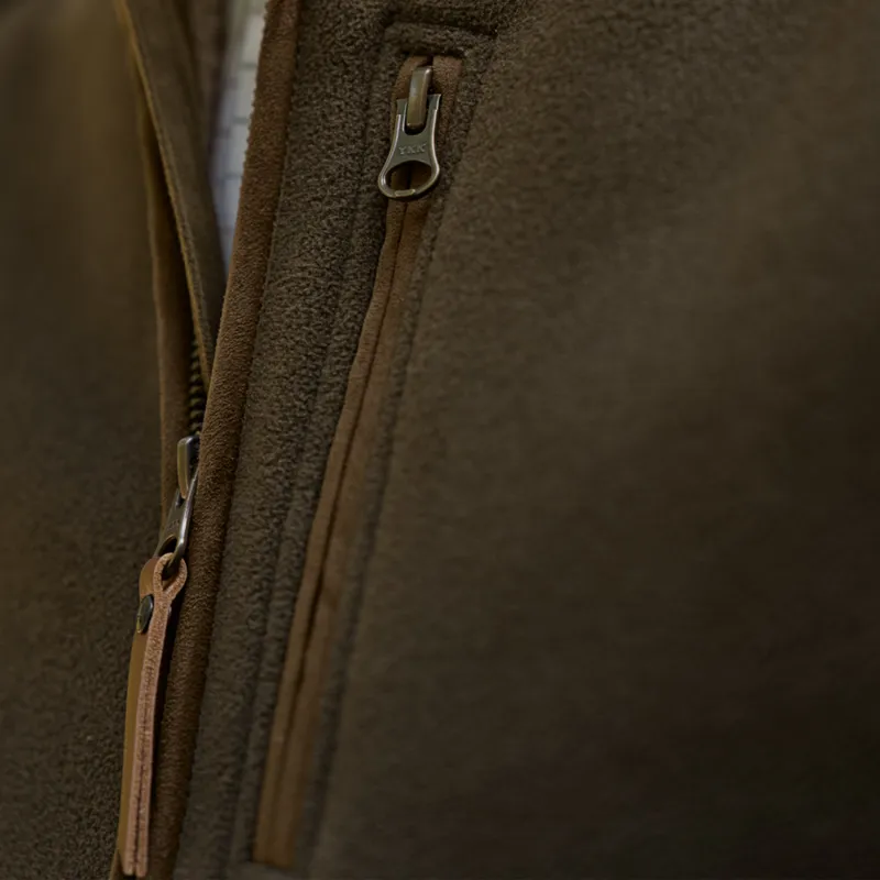 Härkila Sandhem Sherpa Waistcoat in Willow Green-3